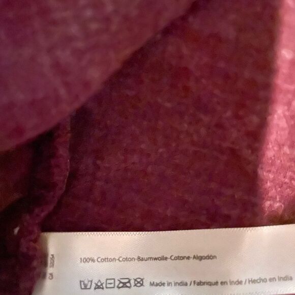 NWT
New Free People Shiloh Quilted Sweatshirt Pullover Zip
Swing Plum
Size M - Picture 7 of 8